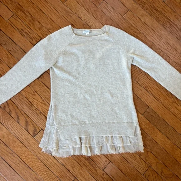 SOLD 100% Cashmere Oatmeal Sweater Top with Lace Bottom Trim - Picture 3 of 8